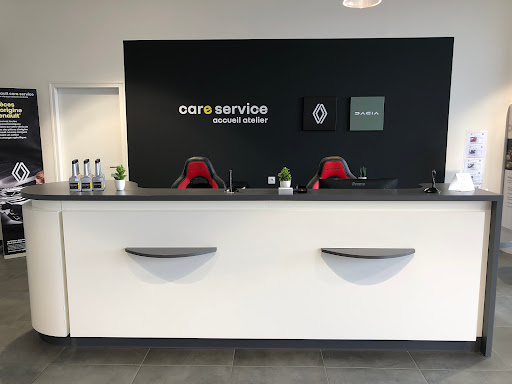 Photo 1 - RENAULT / DACIA - Garage Buron Yèvres