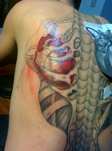 Logo da empresa - Studio Manguebit Tattoo