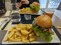 Plats et boissons du Café et restaurant de grillades Paulaner Bar Á Salades à La Palud-sur-Verdon - n°2