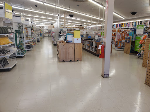 Fabric Store «Jo-Ann Fabrics and Crafts», reviews and photos, 270 Lafayette Rd #8, Seabrook, NH 03874, USA