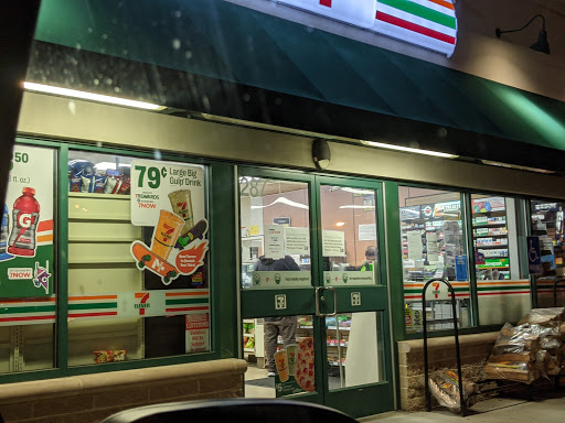 Convenience Store «7-Eleven», reviews and photos, 287 Jericho Turnpike, Floral Park, NY 11001, USA