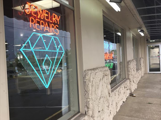 Wholesale Jeweler «Jewelry Barn & Pawn», reviews and photos, 2910 Scottsville Rd # B, Bowling Green, KY 42104, USA