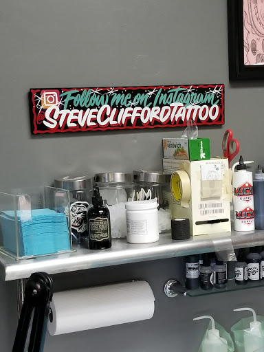 Tattoo Shop «Cherry Hill Tattoo Company of Naples», reviews and photos, 335 Airport Pulling Rd N, Naples, FL 34104, USA