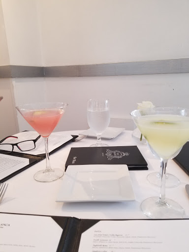 Coffee Shop «Brighton Coffee Shop», reviews and photos, 9600 Brighton Way, Beverly Hills, CA 90210, USA