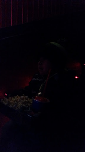 Movie Theater «Marcus Crossroads Cinema», reviews and photos, 2450 Crossroads Blvd, Waterloo, IA 50702, USA