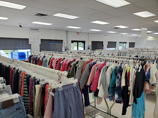 Donations Center «GCF Donation Center & Store (Garrett Rd.)», reviews and photos, 4318 Garrett Rd, Durham, NC 27707, USA