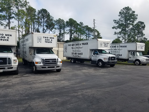 Moving and Storage Service «Two Men and a Truck», reviews and photos, 5801 FL-54, New Port Richey, FL 34652, USA