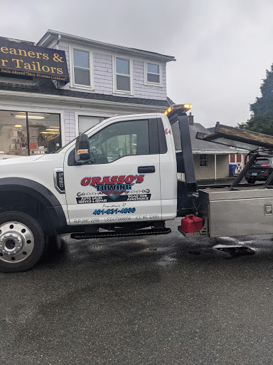 Dry Cleaner «A Plus Tailors & Cleaners», reviews and photos, 1532 Newport Ave, Pawtucket, RI 02861, USA