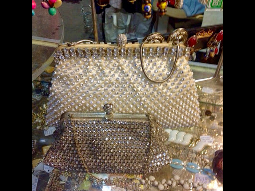 Vintage Clothing Store «Replay Vintage Goods», reviews and photos, 3708 Main St, Houston, TX 77002, USA