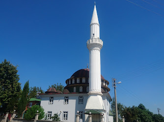 Uğurlu Mahallesi Cami