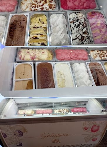 Comentarii opinii despre Coffee House