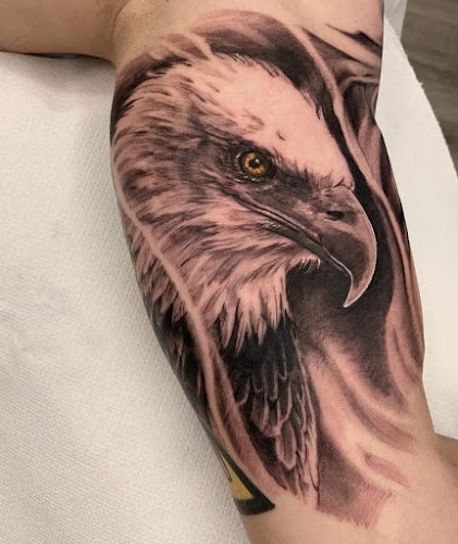 Σχόλια και κριτικές για το Tattoo Bloodline Corfu.