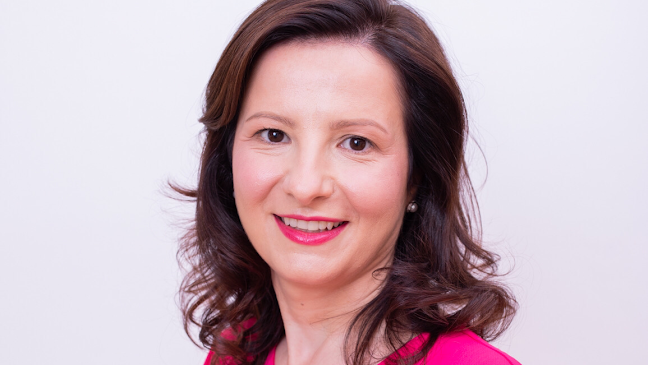 Дентален лекар - Д-р Даниела Султова