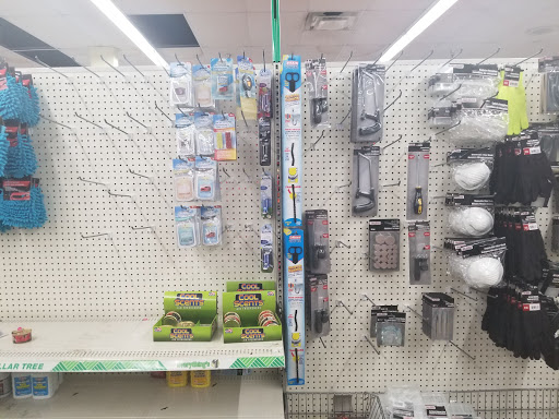 Dollar Store «Dollar Tree», reviews and photos, 1952 State Rd 44, New Smyrna Beach, FL 32168, USA