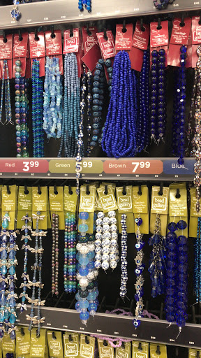 Craft Store «Michaels», reviews and photos, 79 Turnpike Square, Milford, CT 06460, USA