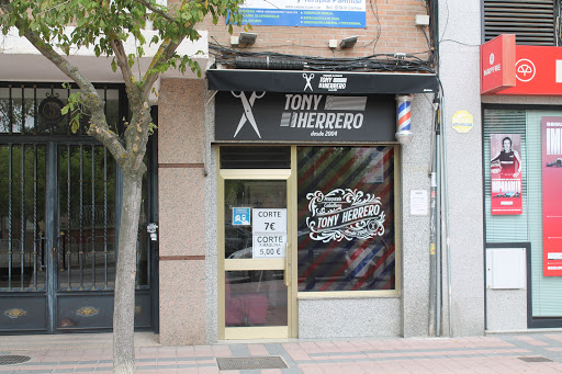 Peluquería Tony Herrero en Palencia, Palencia