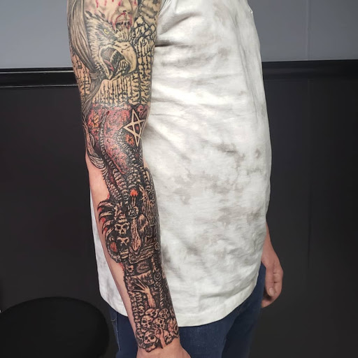 Explore dnr tattoo ideas, creative tattoo ideas in Erie, available at EliKingInk