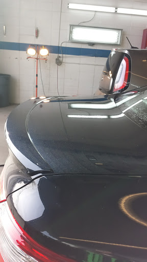 Auto Body Shop «ABRA Auto Body & Glass», reviews and photos, 4201 E Louisiana Ave, Denver, CO 80246, USA