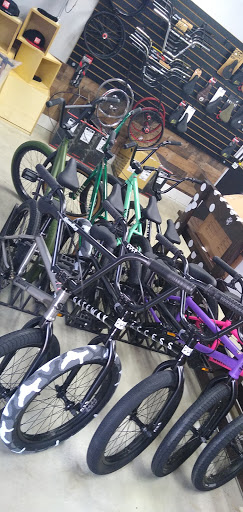 Bicycle Store «Kings Rideshop», reviews and photos, 73168 CA-111, Palm Desert, CA 92260, USA