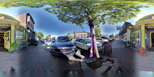 Florist «Hudson Flower Shop», reviews and photos, 222 Locust St, Hudson, WI 54016, USA