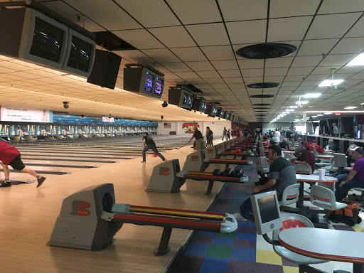 Bowling Alley «Strike & Spare Family Fun Center», reviews and photos, 6220 Shepherdsville Rd, Louisville, KY 40228, USA