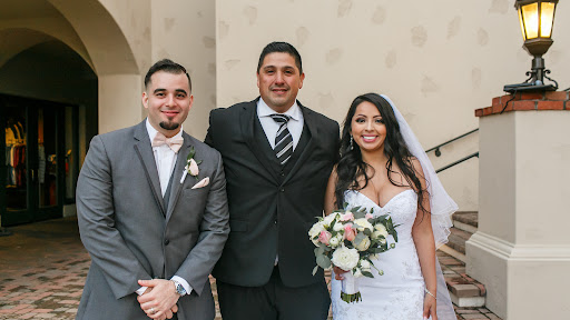 Hernandez Weddings Wedding Officiant