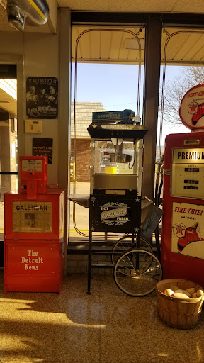 Tire Shop «GARY KNUREK INC», reviews and photos, 1973 Livernois Rd, Troy, MI 48084, USA