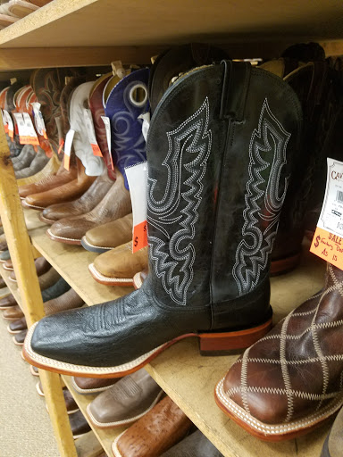 Western Apparel Store «Cavenders Boot City», reviews and photos