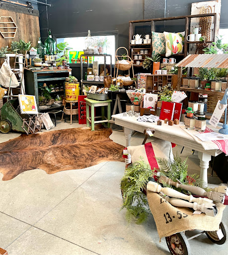 Boutique «Funky Junk Boutique», reviews and photos, 18 W Main St, Seville, OH 44273, USA