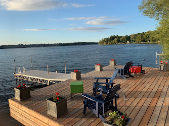 Shorehill Cottages on the Water