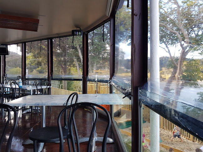 Comments and reviews of Parua Bay Tavern