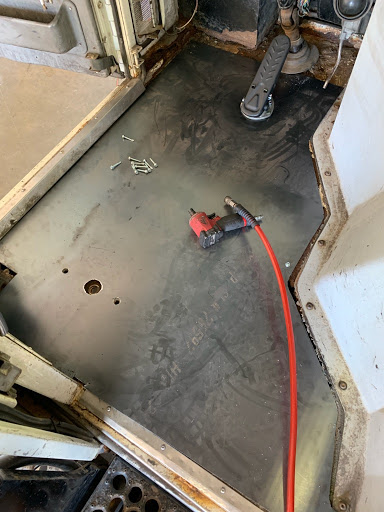 Truck Repair Shop «AC Automotive & Truck Services, Inc.», reviews and photos, 165 Humphries Dr, Reynoldsburg, OH 43068, USA