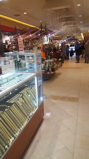 Shopping Mall «Patrick Henry Mall», reviews and photos, 12300 Jefferson Ave, Newport News, VA 23602, USA