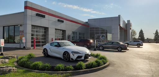 Car Dealer «West Herr Toyota of Williamsville», reviews and photos, 8129 Main St, Williamsville, NY 14221, USA