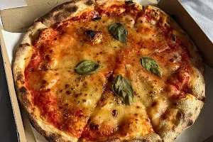 Pizzeria Solo Italiana image