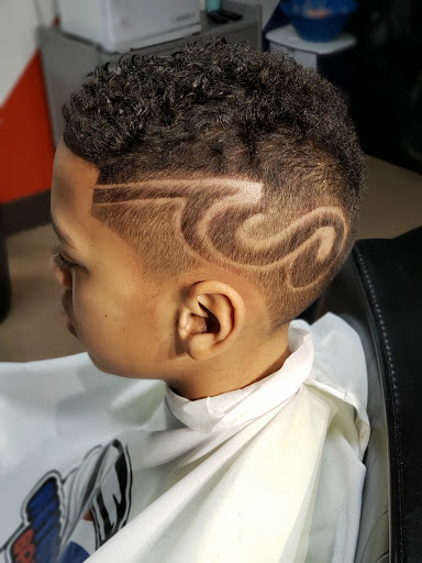 Barber Shop «Neighborhood Barbershop», reviews and photos, 933 Maryland Ave E, St Paul, MN 55106, USA