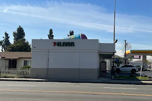 7-Eleven image