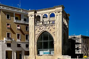 Palazzo del Seggio - Sedile image