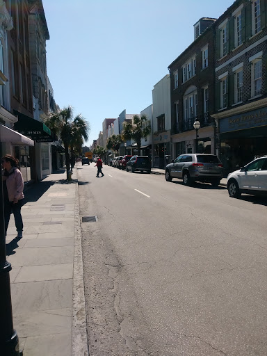 Furniture Store «Pottery Barn», reviews and photos, 321 King St, Charleston, SC 29401, USA