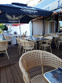 Atmosphère du Restaurant LE GRUNGE à Saint-Trojan-les-Bains - n°6