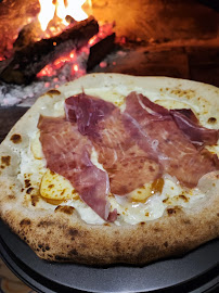 Photos du propriétaire du Pizzeria La grange à pizza à Saint-Maurice-de-Gourdans - n°20