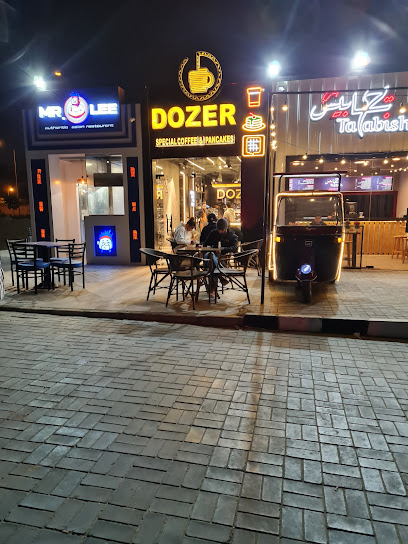 Dozer cafe