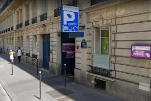 Parking public Kléber Trocadéro image