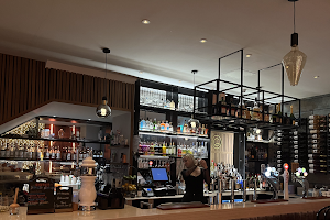 Cappuvino Bar and Restaurant image