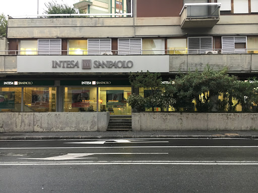 Intesa sanpaolo Genova