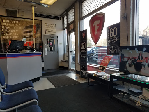 99 Railroad Pl, Danbury, CT 06810, USA