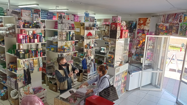 Opiniones de Tatuti El Bazar en Requínoa - Perfumería