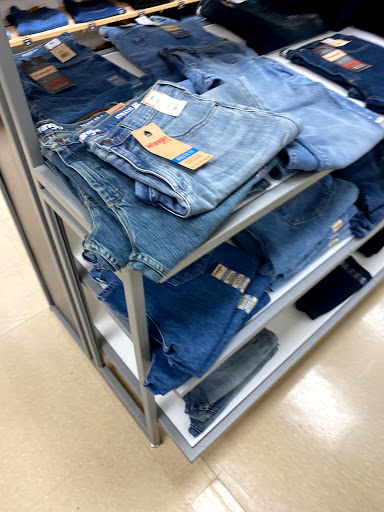 Department Store «Sears», reviews and photos, 800 Sunrise Mall, Massapequa, NY 11758, USA