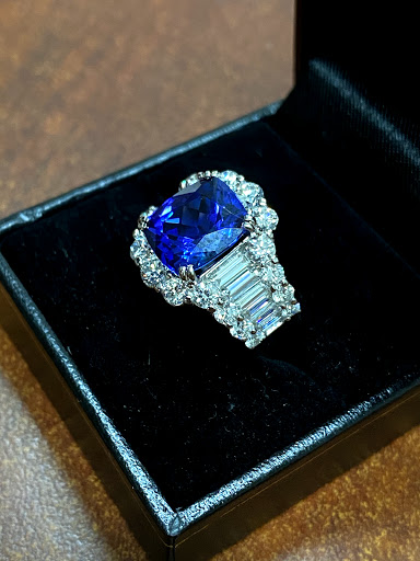 Pawn Shop «Avalon Pawn Shop & Jewelry», reviews and photos, 5526 Rosemead Blvd, Temple City, CA 91780, USA