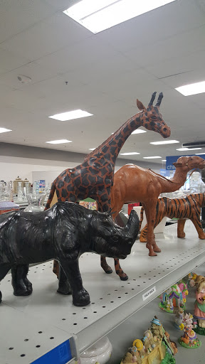 Thrift Store «Goodwill Englewood», reviews and photos, 4160 S Broadway, Englewood, CO 80113, USA